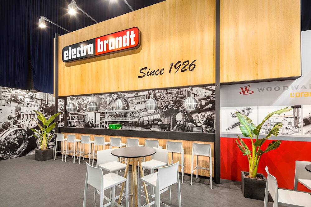 Standbouw Europort voor Electrabrandt