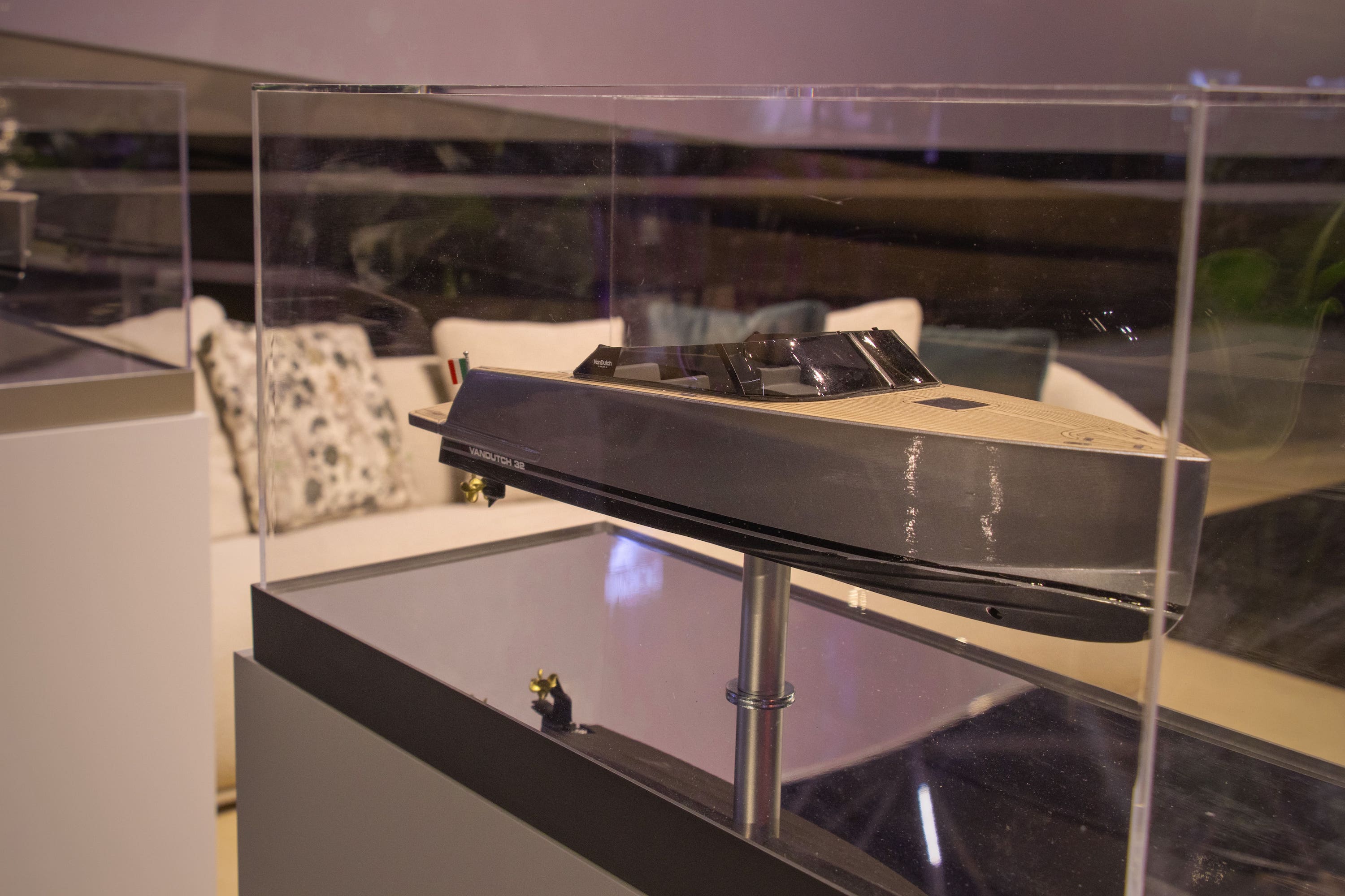 VAN DUTCH_ORANGE YACHTS - MASTERS 2024-07-min