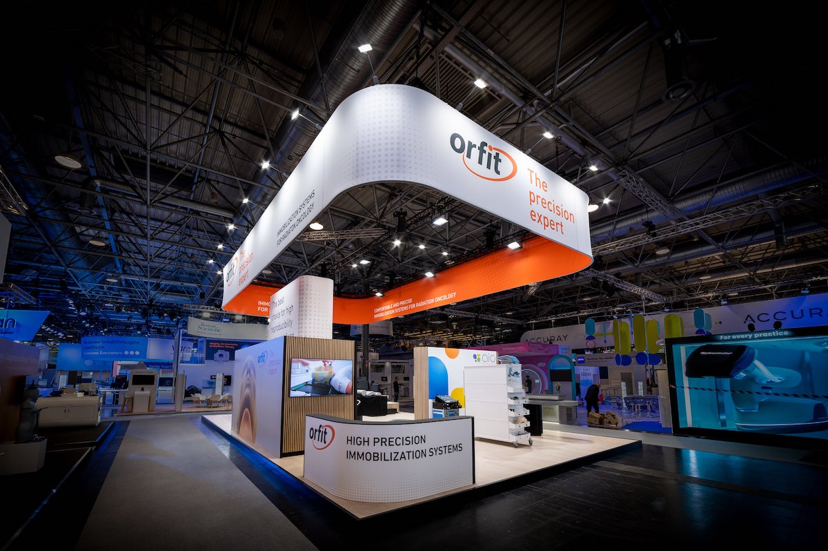 0005_Booth_Orfit_03-min