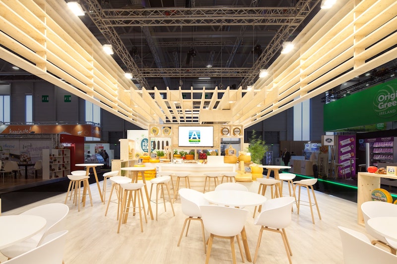 Standbouw op maat Royal A-ware SIAL